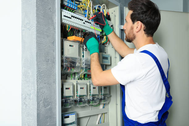 Best Licensed Electrician  in Belle Glade, FL